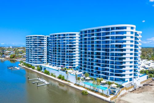 2309/5 Harbour Side Court, Biggera Waters - Offers over $610,000 (SOLD)